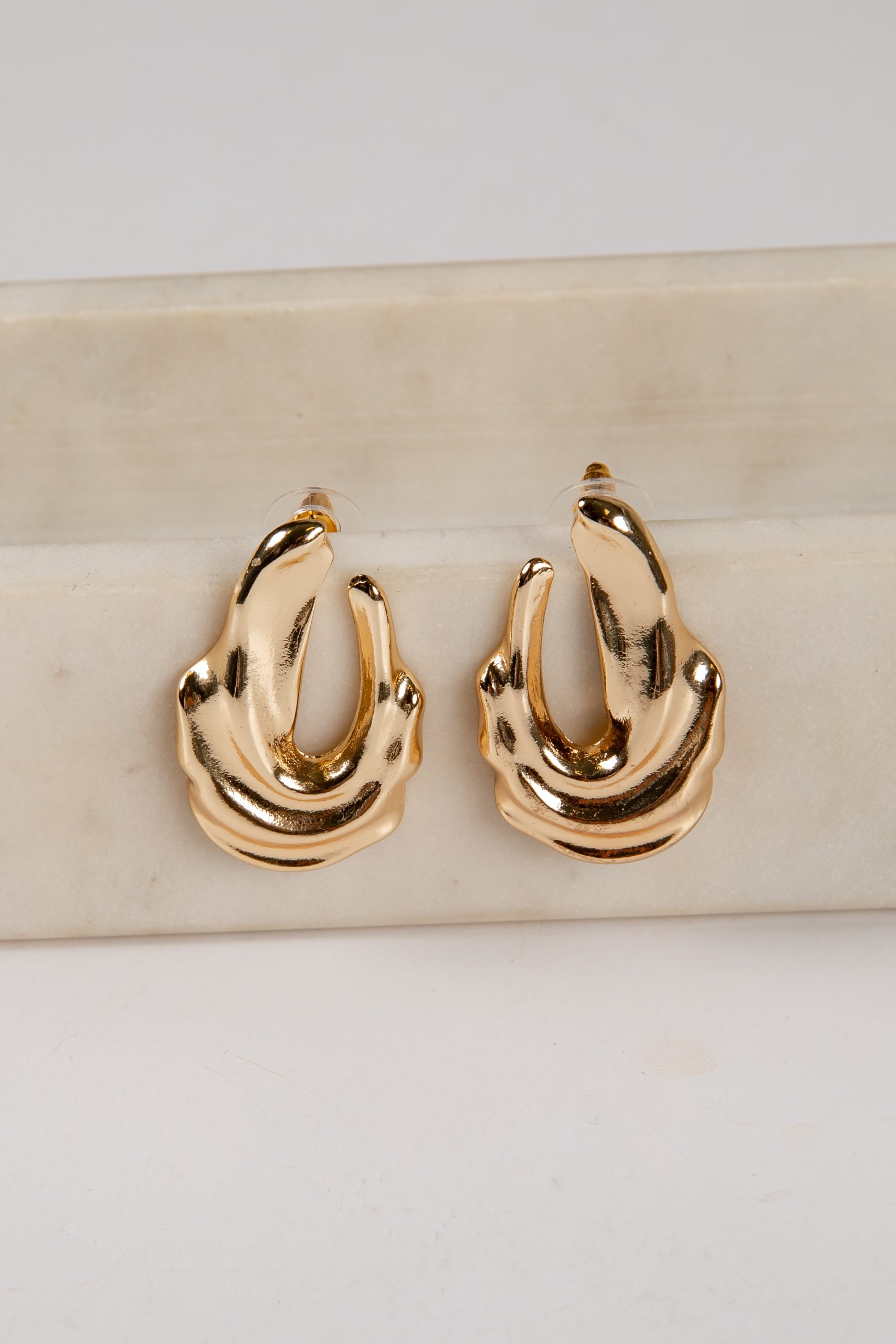 shopdressup_gold_statement_earrings-2_179c499e-4229-4299-ba5d-b5b6101380a9.jpg